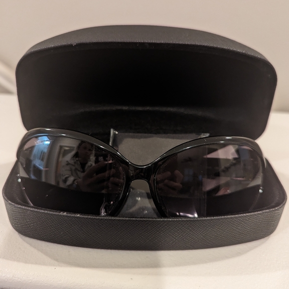 🕶️ Salvatore Ferragamo Sunglass - Picture 7 of 7